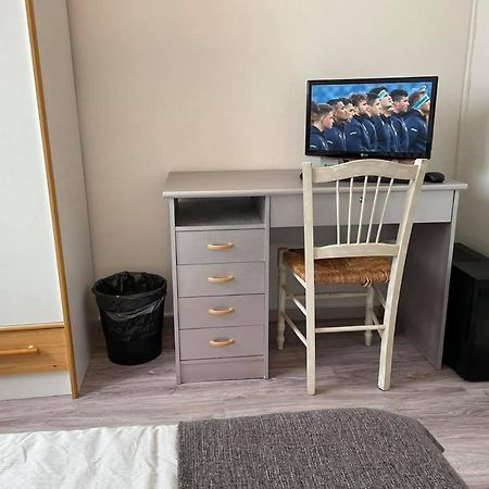 Chambre Chez L'Habitant Pres De Bordeaux Cenon Exterior foto